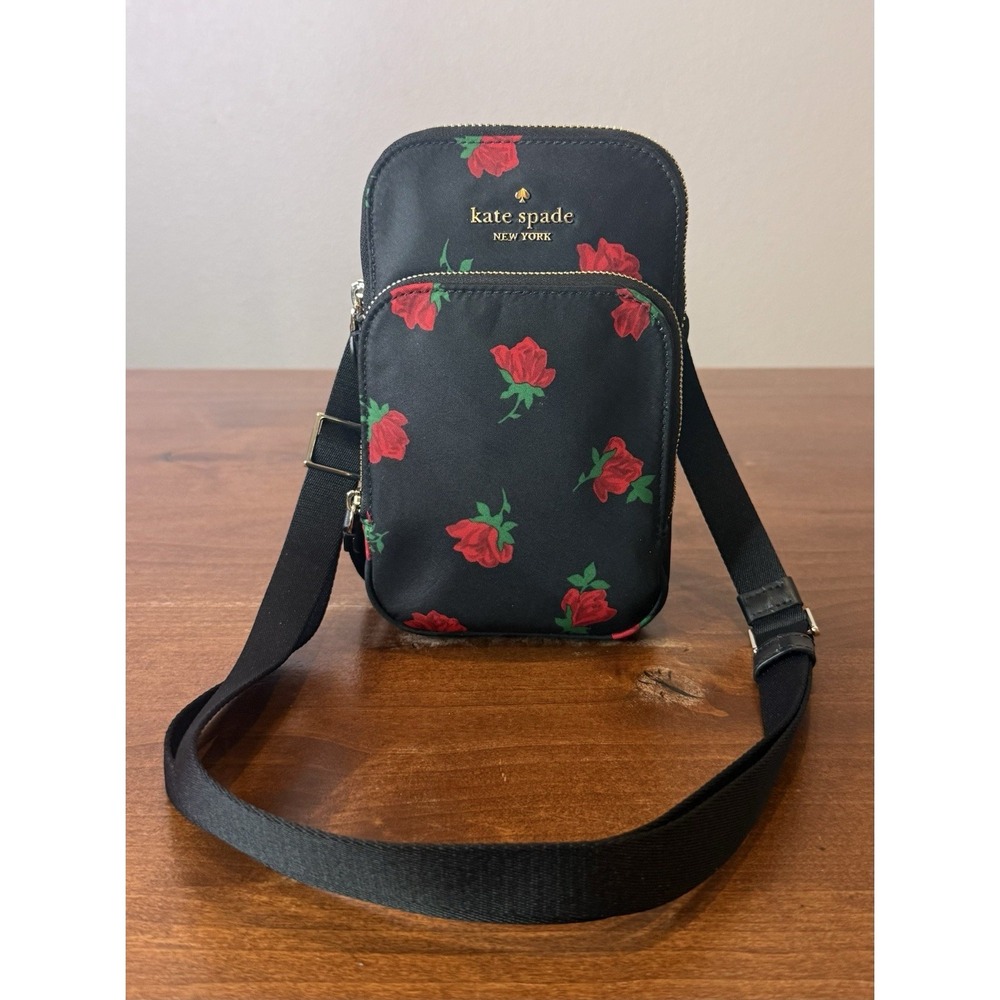 Kate Spade New York Chelsea Rose North South Phone Purse Crossbody Nylon $179